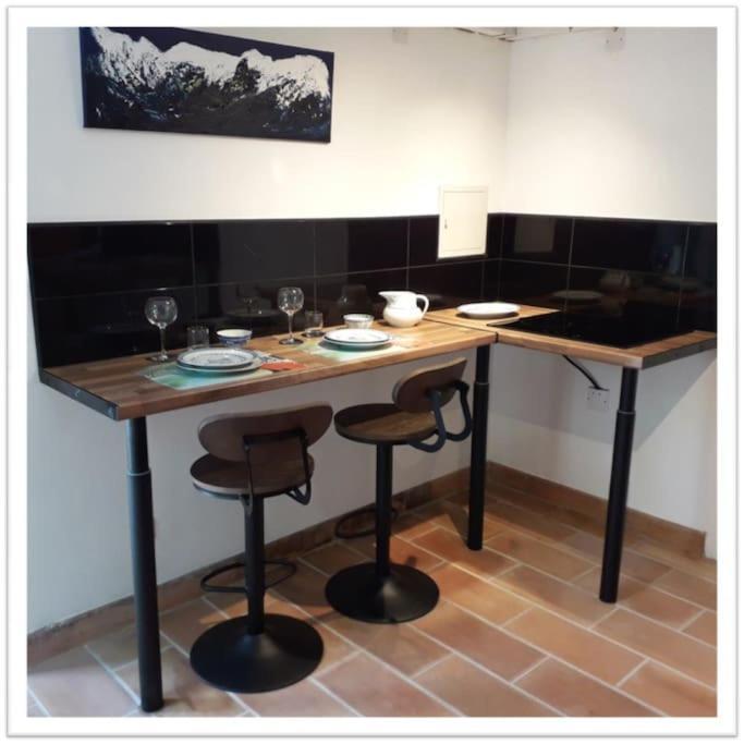 Charming Small House Close To Uzes Foissac  Esterno foto